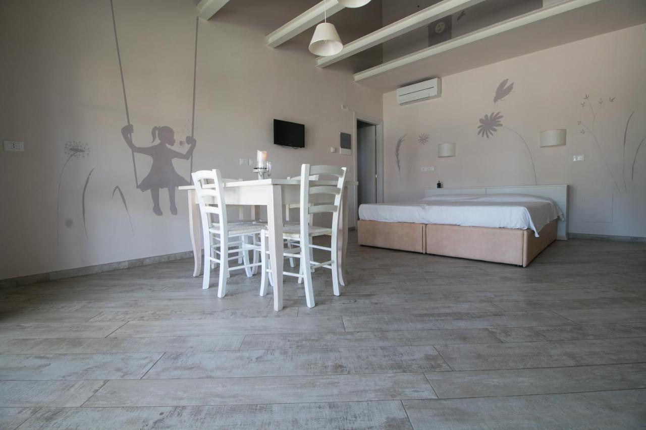チェチナ Fattoria Palazzeta - Pet & Family Friendlyアパートホテル エクステリア 写真